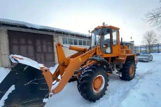 В городе Ганцевичи погрузчиком «Амкодор» был совершён наезд на пожилог